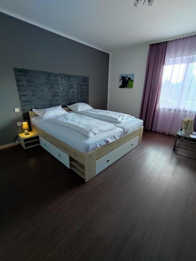 Pension Hoogerland Фельден-ам-Вёртер-Зе Экстерьер фото